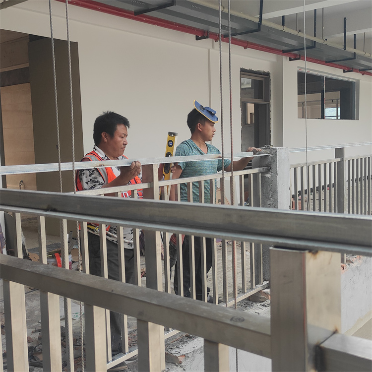 本溪教学楼护栏